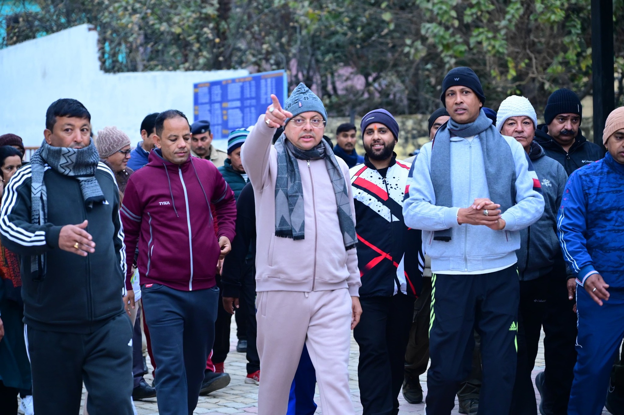 बागेश्वर दौरे पर CM: सुबह-सुबह सरयू नदी के तट पर पहुंचे, विभिन्न विकास कार्यों का किया निरीक्षण cm dhami bageshwar